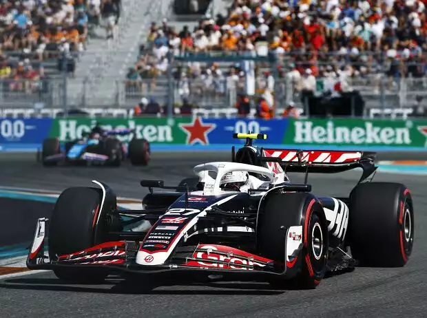 Nico Hülkenberg (Haas VF-24) beim Formel-1-Rennen in Miami 2024 Titel-Bild zur News: Nico Hülkenberg (Haas VF-24) beim Formel-1-Rennen in Miami 2024