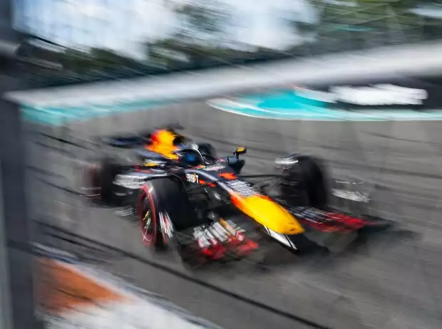 Max Verstappen rast von Sieg zu Sieg, egal mit welchen Reifen Titel-Bild zur News: Max Verstappen rast von Sieg zu Sieg, egal mit welchen Reifen