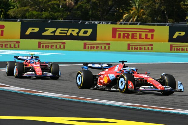 Charles Leclerc Carlos Sainz Ferrari Ferrari F1 ~Charles Leclerc (Ferrari) und Carlos Sainz (Ferrari) ~ 