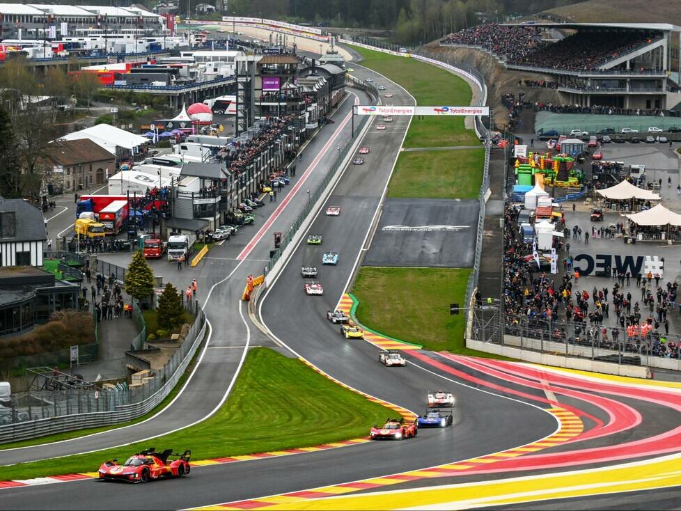 Alessandro Pier Guidi, James Calado, Antonio Giovinazzi, Panorama Eau Rouge WEC 2023