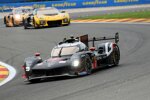 Mike Conway, Kamui Kobayashi und Nyck de Vries 