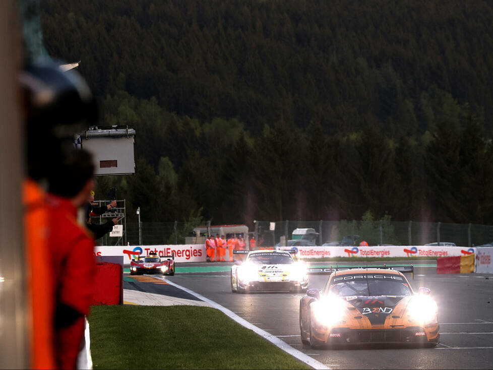 Manthey-Doppelsieg in Spa