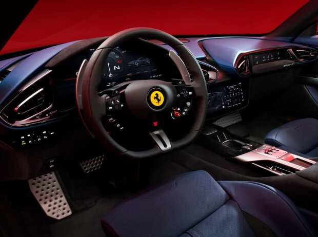 Titel-Bild zur News: Ferrari 12Cilindr Innenraum