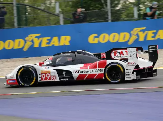 So soll es sein: Geschlossene Tür am Proton-Porsche 963 Titel-Bild zur News: So soll es sein: Geschlossene Tür am Proton-Porsche 963