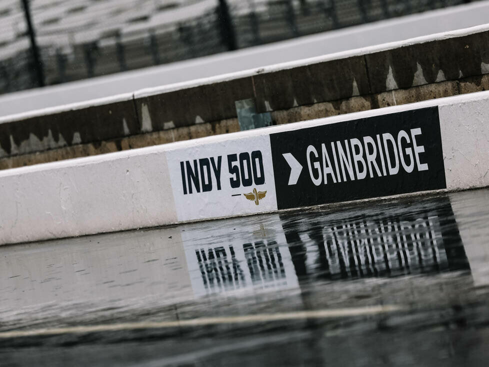 Regen am Indianapolis Motor Speedway