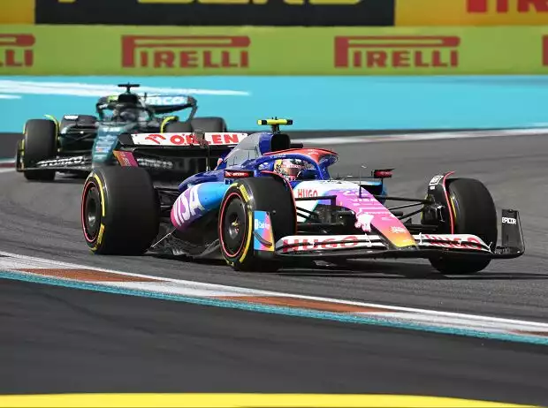 Yuki Tsunoda, Lance Stroll Titel-Bild zur News: Yuki Tsunoda, Lance Stroll