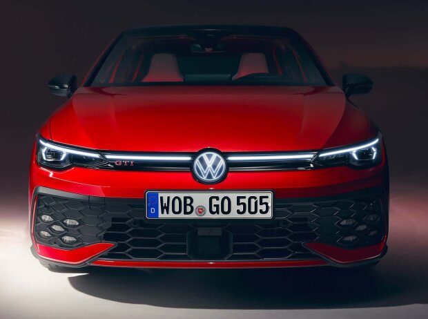Titel-Bild zur News: VW Golf GTI (2024)