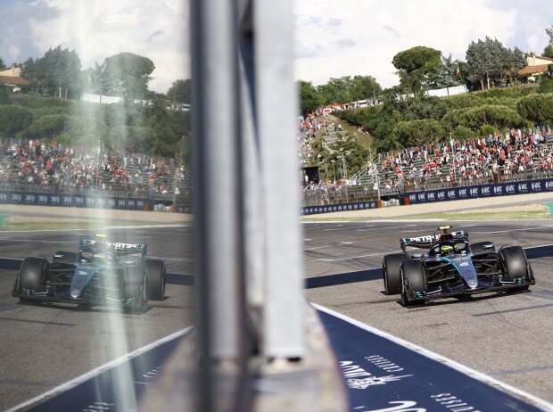 Titel-Bild zur News: Lewis Hamilton (Mercedes W15) beim Formel-1-Rennen in Imola