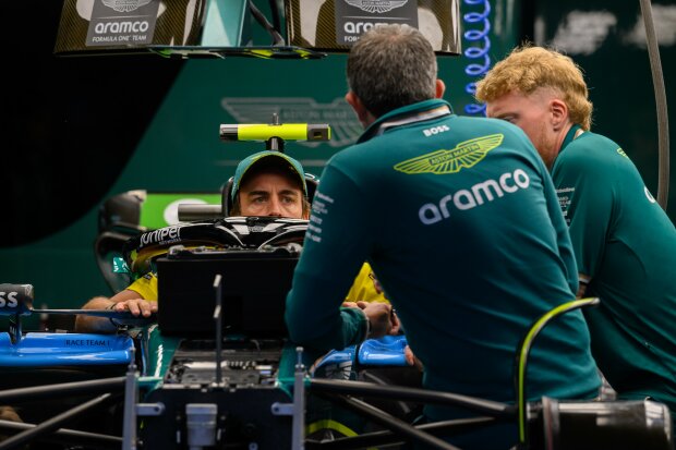Fernando Alonso Aston Martin Aston Martin F1 ~Fernando Alonso (Aston Martin) ~ Fernando Alonso Aston Martin Aston Martin F1 ~Fernando Alonso (Aston Martin) ~