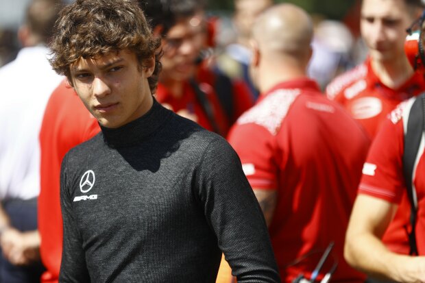 Andrea Kimi Antonelli Kimi Räikkönen Ferrari Ferrari F1Prema Prema Racing F3 ~Andrea Kimi Antonelli und Kimi Räikkönen ~ Andrea Kimi Antonelli Kimi Räikkönen Ferrari Ferrari F1Prema Prema Racing F3 ~Andrea Kimi Antonelli und Kimi Räikkönen ~