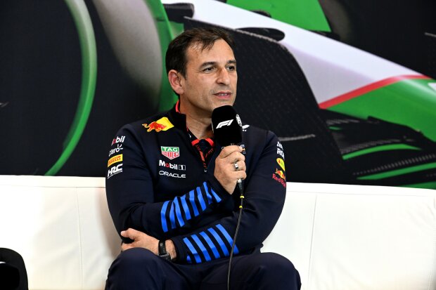 Ferrari Ferrari F1Red Bull Red Bull F1 ~~ Ferrari Ferrari F1Red Bull Red Bull F1 ~~