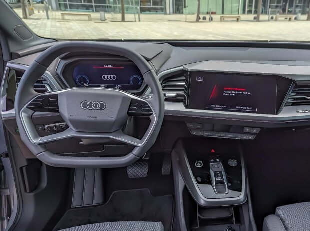 Audi Q4 e-tron 45 Sportback (2024) 