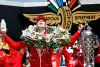 Bild zum Inhalt: Milch, Siegertrophäe, Ziegelsteine und mehr: Die Indy-500-Traditionen erklärt