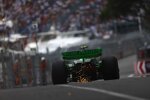 Guanyu Zhou (Sauber) 