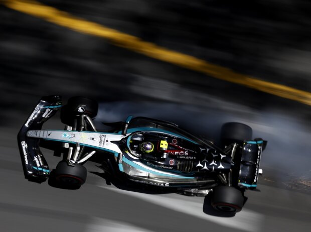 Lewis Hamilton tat sich im Qualifying mal wieder schwer im Vergleich zum Training Lewis Hamilton tat sich im Qualifying mal wieder schwer im Vergleich zum Training