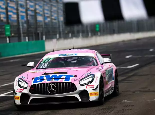 Enzo Joulie und Marc de Fulgencio siegten im Sonntagsrennen der ADAC GT4 Germany auf dem Lausitzring Titel-Bild zur News: Enzo Joulie und Marc de Fulgencio siegten im Sonntagsrennen der ADAC GT4 Germany auf dem Lausitzring