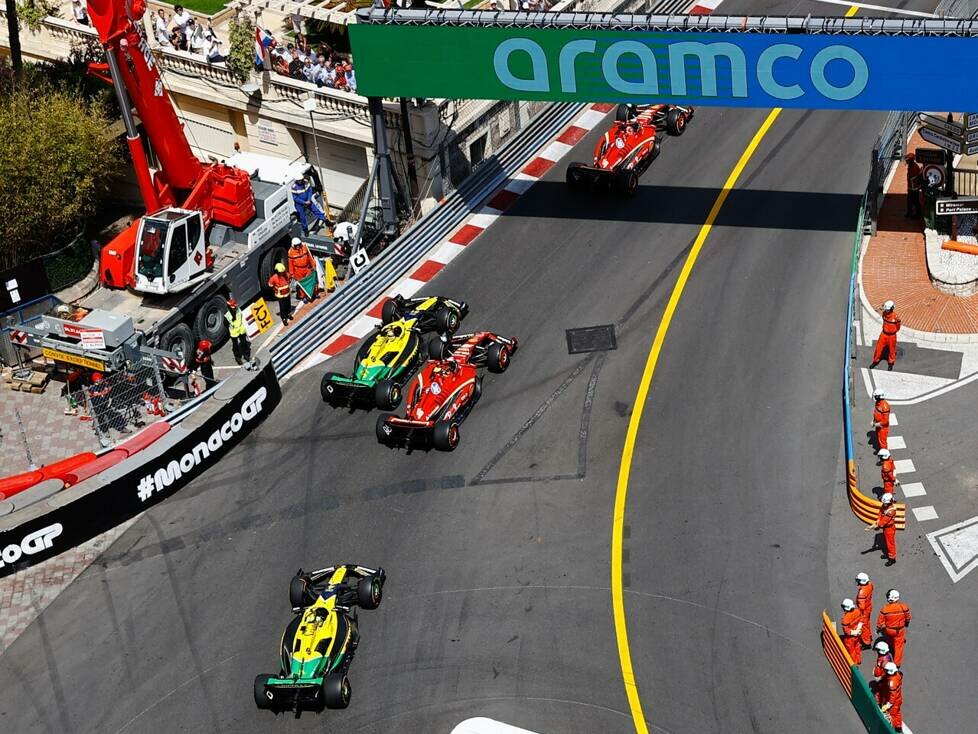 Charles Leclerc, Oscar Piastri, Carlos Sainz, Lando Norris, George Russell, Max Verstappen, Lewis Hamilton