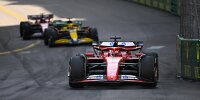 Charles Leclerc (Ferrari SF-24) vor Oscar Piastri (McLaren MCL38) und Carlos Sainz (Ferrari SF-24) beim Formel-1-Rennen in Monaco 2024
