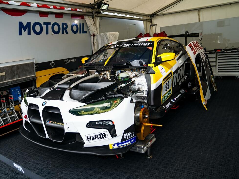 Rowe-BMW #99 in der Garage