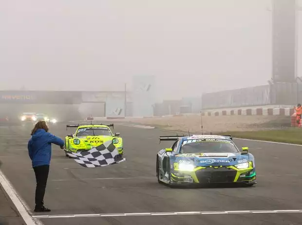 Just als das Rennen beendet wurde, verzog sich der Nebel plötzlich Titel-Bild zur News: Just als das Rennen beendet wurde, verzog sich der Nebel plötzlich