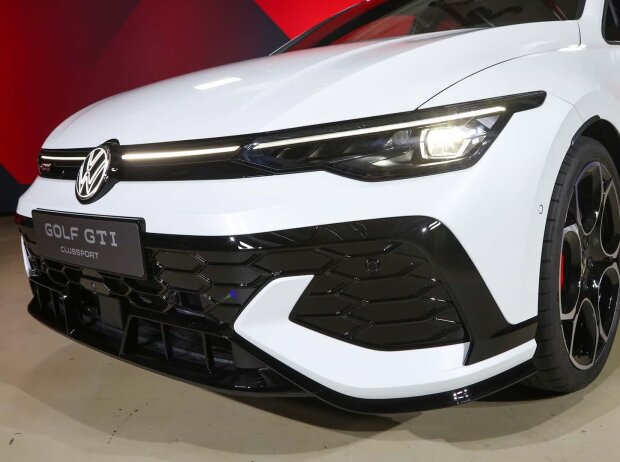 VW Golf GTI Clubsport (2024) VW Golf GTI Clubsport (2024)
