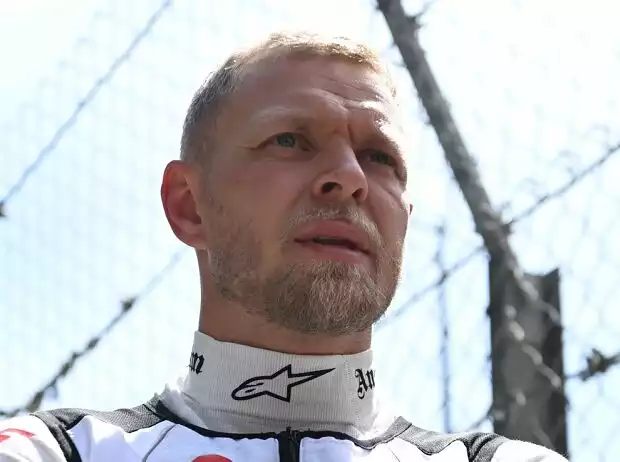 Kevin Magnussen (Haas) in der Startaufstellung beim Formel-1-Rennen in Monaco Titel-Bild zur News: Kevin Magnussen (Haas) in der Startaufstellung beim Formel-1-Rennen in Monaco