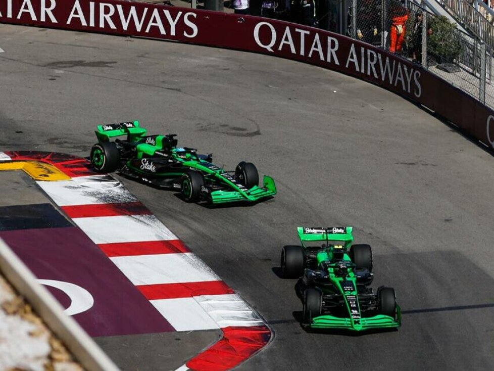 Guanyu Zhou, Valtteri Bottas