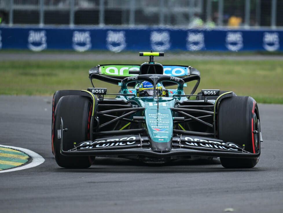Fernando Alonso (Aston Martin AMR24) beim Formel-1-Rennen in Kanada 2024