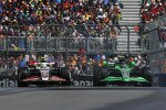 Guanyu Zhou (Sauber) und Nico Hülkenberg (Haas) 