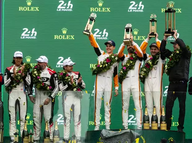 1. Richard Lietz, Morris Schuring, Yasser Shahin, 2. Augusto Farfus, Sean Gelael, Darren Leung Titel-Bild zur News: 1. Richard Lietz, Morris Schuring, Yasser Shahin, 2. Augusto Farfus, Sean Gelael, Darren Leung
