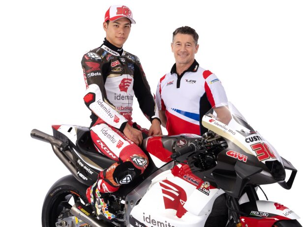 Takaaki Nakagami Takaaki Nakagami