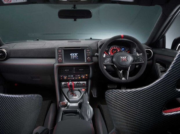 Nissan GT-R (2024) für Japan Nissan GT-R (2024) für Japan