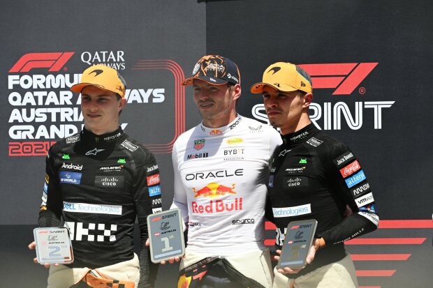 Max Verstappen Oscar Piastri Lando Norris Red Bull Red Bull F1McLaren McLaren F1 ~Max Verstappen (Red Bull), Oscar Piastri (McLaren) und Lando Norris (McLaren) ~ Max Verstappen Oscar Piastri Lando Norris Red Bull Red Bull F1McLaren McLaren F1 ~Max Verstappen (Red Bull), Oscar Piastri (McLaren) und Lando Norris (McLaren) ~
