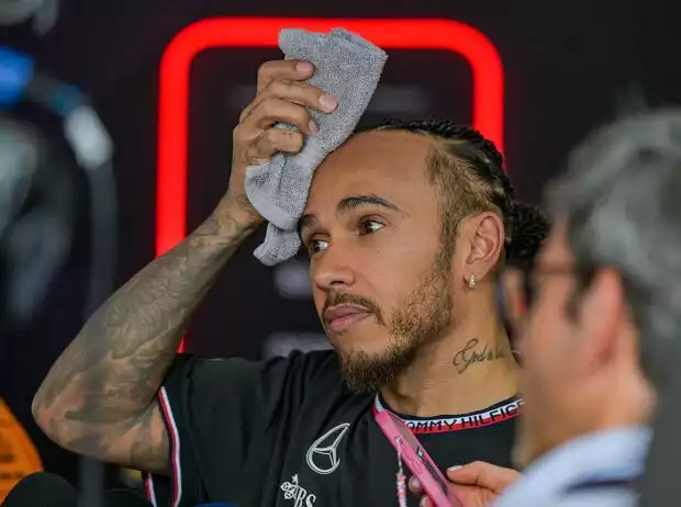 Mercedes-Fahrer Lewis Hamilton nach dem Formel-1-Rennen in Spielberg 2024 Titel-Bild zur News: Mercedes-Fahrer Lewis Hamilton nach dem Formel-1-Rennen in Spielberg 2024