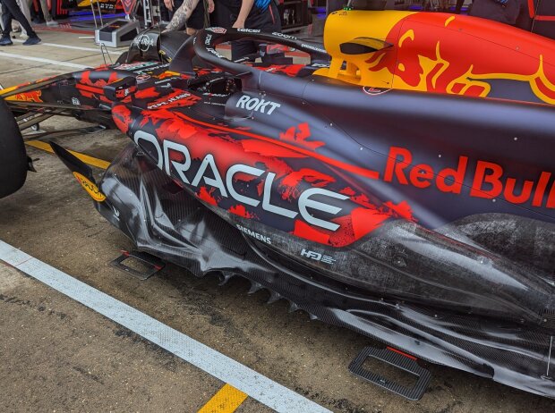 Der neue Unterboden am Red Bull RB20 beim Formel-1-Rennen in Silverstone 2024 Der neue Unterboden am Red Bull RB20 beim Formel-1-Rennen in Silverstone 2024