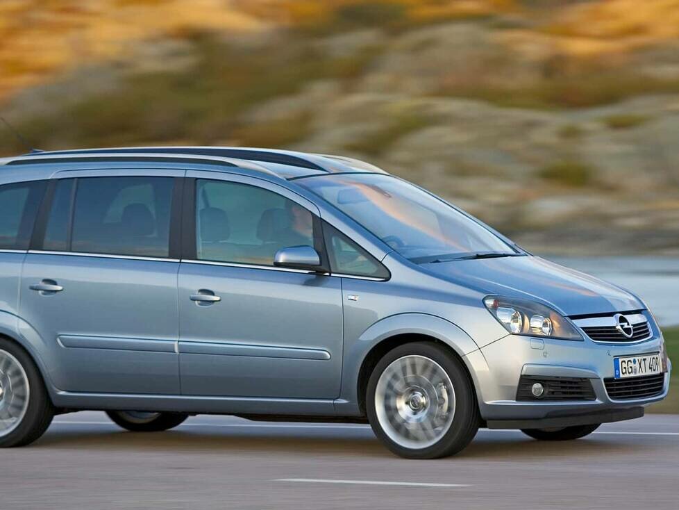 Opel Zafira B (2005)