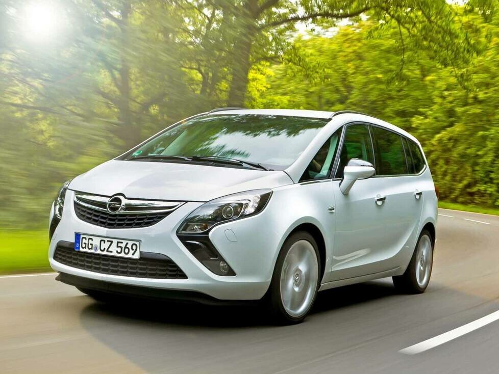 Opel Zafira Tourer (2011)