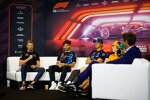 Alexander Albon (Williams), Nico Hülkenberg (Haas), Oscar Piastri (McLaren) und Fernando Alonso (Aston Martin) 