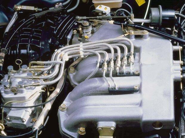 Nissan VW Santana 1987 J Engine DOHC Nissan VW Santana 1987 J Engine DOHC