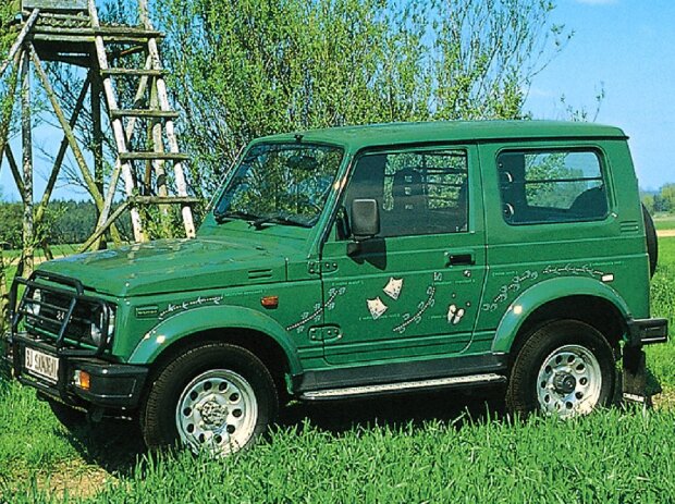 Suzuki SJ Samurai (1988) Suzuki SJ Samurai (1988)