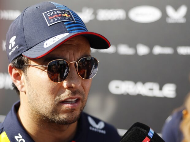 Schwer angezählt: Sergio Perez muss bis zur Sommerpause dringend liefern Schwer angezählt: Sergio Perez muss bis zur Sommerpause dringend liefern