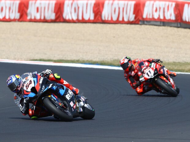 Toprak Razgatlioglu; Nicolo Bulega Toprak Razgatlioglu; Nicolo Bulega