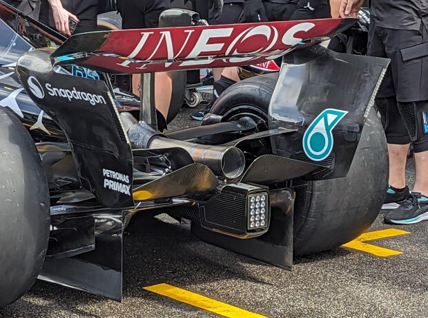 Heckansicht des Mercedes W15 beim Formel-1-Rennen in Belgien 2024 Heckansicht des Mercedes W15 beim Formel-1-Rennen in Belgien 2024