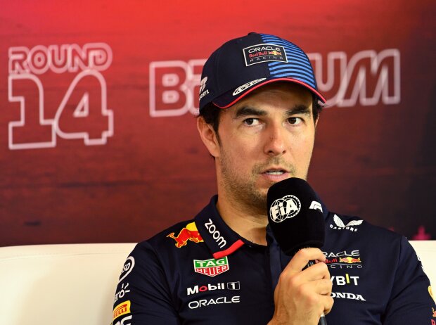 Schauen die Medien bei ihm genauer hin? Sergio Perez wehrt sich gegen die Kritik Schauen die Medien bei ihm genauer hin? Sergio Perez wehrt sich gegen die Kritik