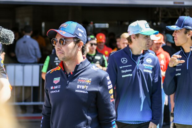 Alexander Albon Logan Sargeant Red Bull Red Bull F1Williams Williams F1 ~Alexander Albon (Williams) und Logan Sargeant (Williams) ~ Alexander Albon Logan Sargeant Red Bull Red Bull F1Williams Williams F1 ~Alexander Albon (Williams) und Logan Sargeant (Williams) ~