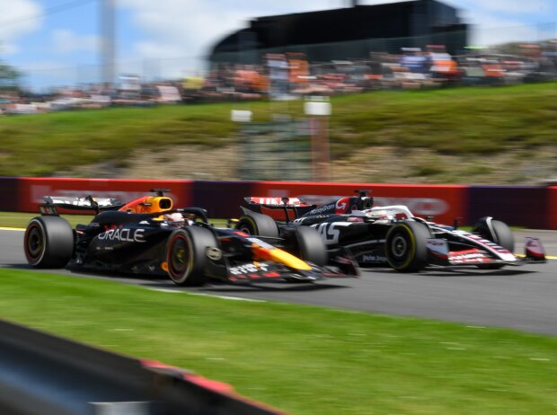 Ganz neue Gegner: Max Verstappen tat sich im Verkehr teilweise schwer Ganz neue Gegner: Max Verstappen tat sich im Verkehr teilweise schwer