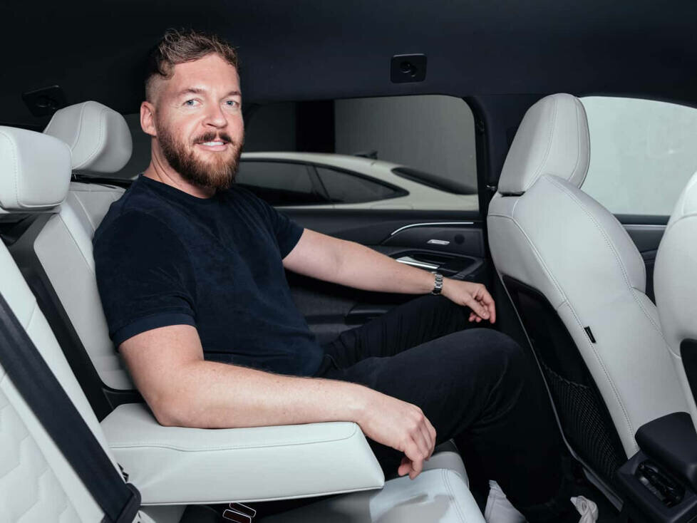Sitzprobe im Audi A6 Avant e-tron (2024)