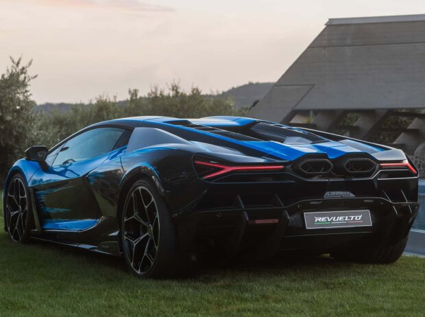 Lamborghini Revuelto Opera Unica Lamborghini Revuelto Opera Unica