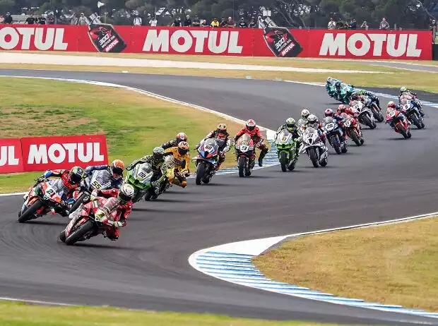 WSBK Start Titel-Bild zur News: WSBK Start