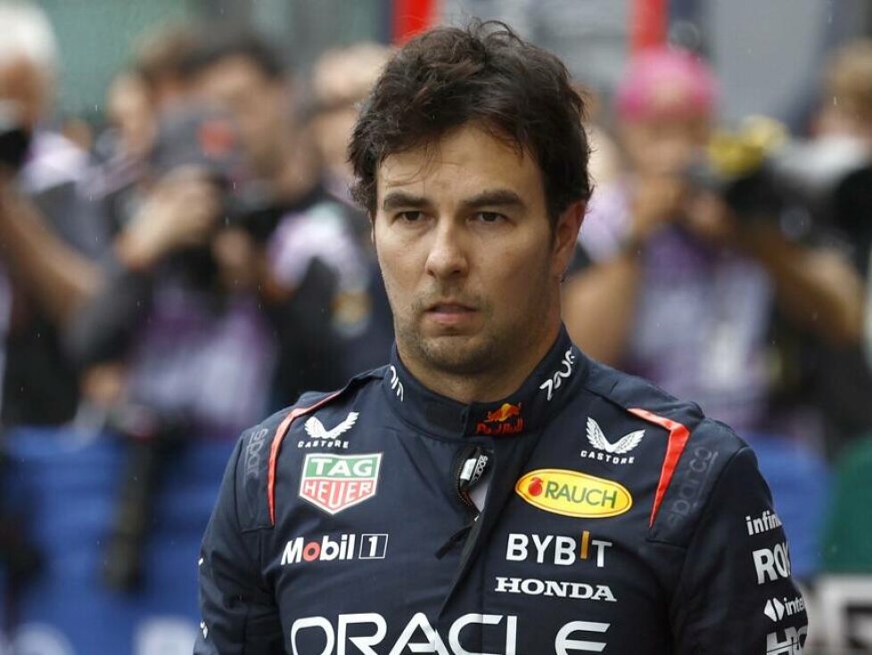 Red-Bull-Fahrer Sergio Perez im Parc ferme in der Saison 2024